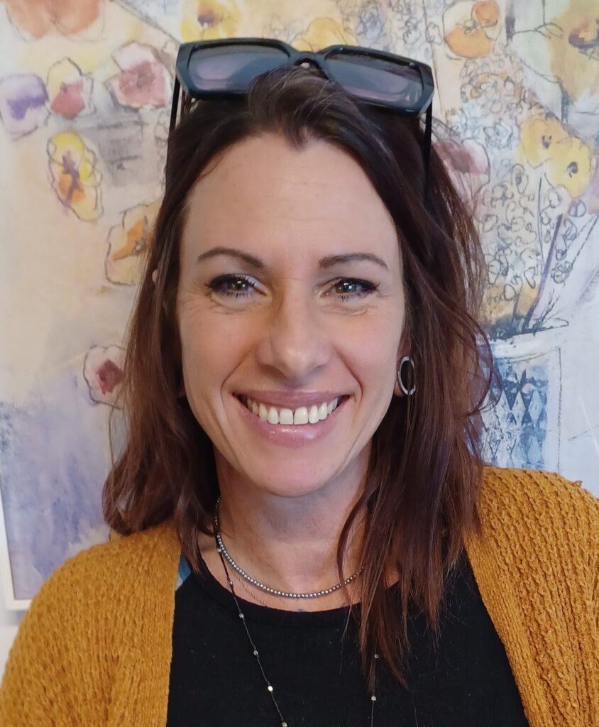 Tara Davidsavor Tara Davidsavor- Client Advocate